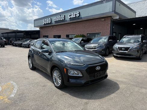 Used 2019 Hyundai Kona SEL FWD image 2