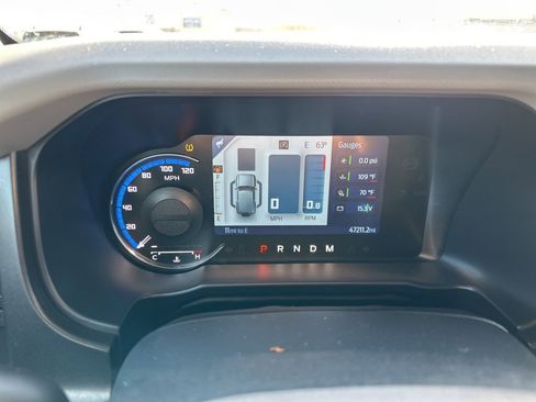 Used 2022 Ford Bronco Badlands image 10