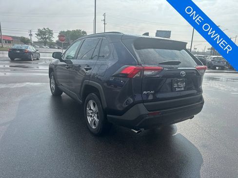Used 2025 Toyota RAV4 XLE FWD image 4