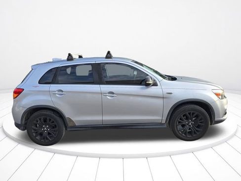 Used 2017 Mitsubishi Outlander Sport LE FWD image 3