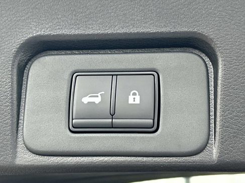 New 2026 Nissan Rogue SV FWD image 13