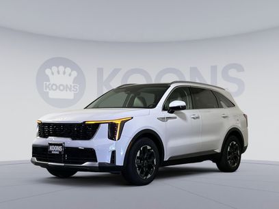 New 2025 Kia Sorento S w/ Panoramic Sunroof Package