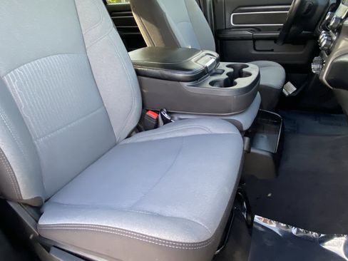 Used 2024 RAM 3500 Big Horn image 10