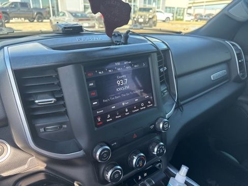 Used 2020 RAM 1500 Big Horn image 6