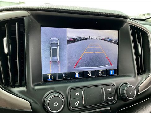 Used 2022 GMC Terrain AT4 w/ Infotainment Package II image 25