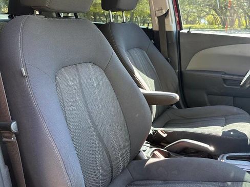 Used 2019 Chevrolet Sonic LT w/ Convenience Package image 27