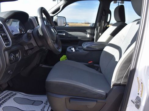 Used 2021 RAM 3500 Big Horn image 16