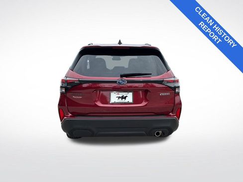 Used 2025 Subaru Forester Touring AWD/4WD image 4