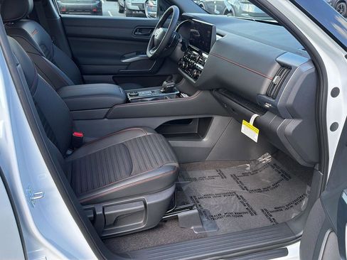 New 2026 Nissan Pathfinder Rock Creek AWD/4WD image 13