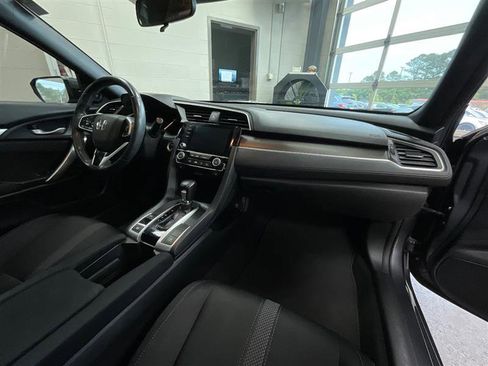 Used 2019 Honda Civic EX image 26