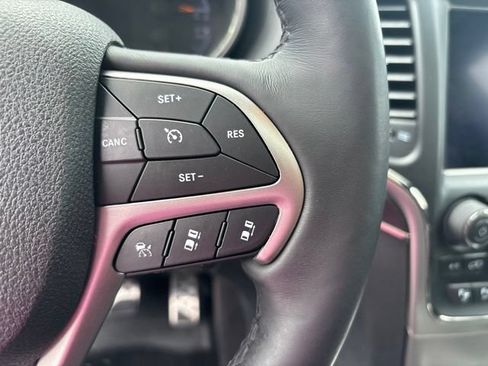 Used 2018 Jeep Grand Cherokee High Altitude AWD/4WD image 32