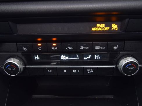 Used 2023 MAZDA CX-9 Touring image 32