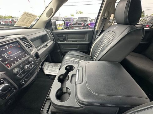 Used 2019 RAM 1500 Express w/ Wheel & Sound Group AWD/4WD image 23