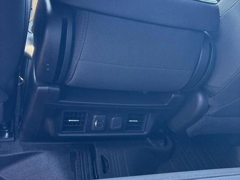 Used 2020 GMC Sierra 1500 SLE w/ SLE Value Package image 22