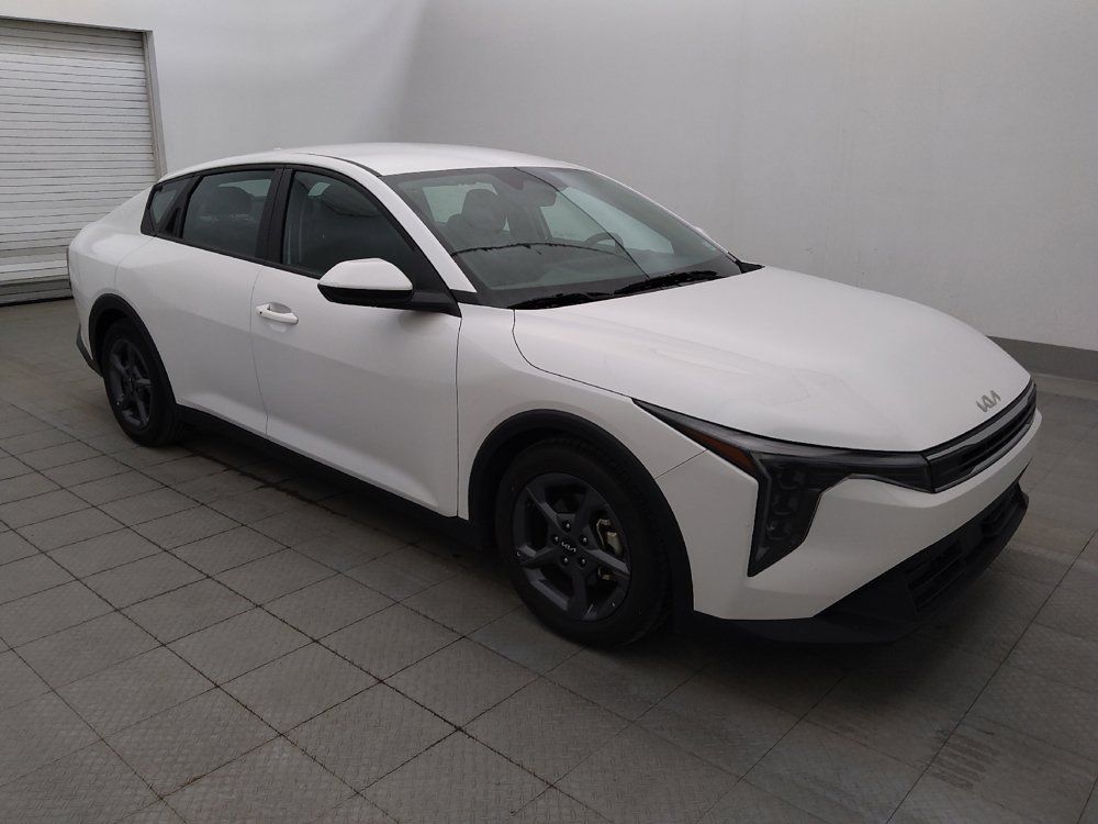 Used 2025 Kia K4 FWD image 11