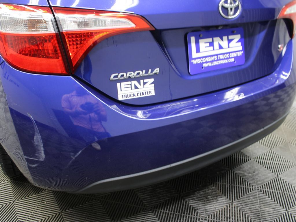 Used 2015 Toyota Corolla S FWD image 35