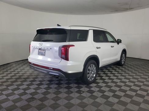Used 2024 Hyundai Palisade SEL image 4