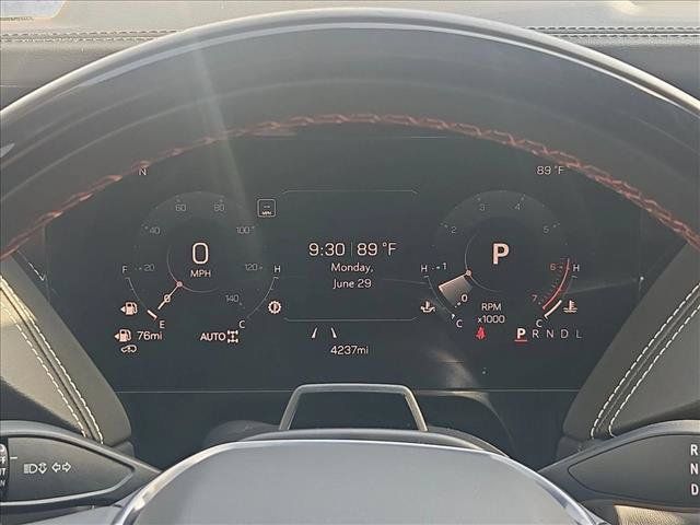 Used 2026 GMC Yukon AT4 Ultimate AWD/4WD image 11