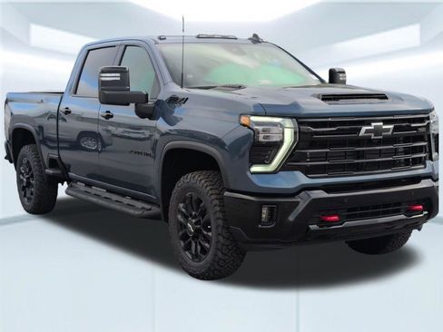 New 2026 Chevrolet Silverado 2500 LT w/ Trail Boss Package AWD/4WD image 8