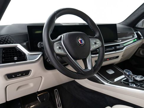Used 2025 BMW ALPINA XB7 AWD/4WD image 14