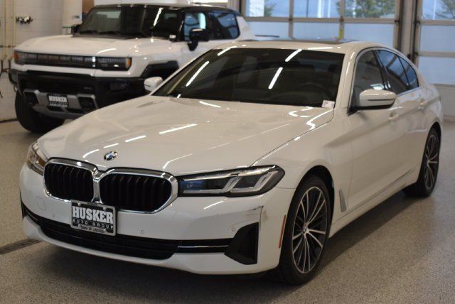 Used 2023 BMW 530i xDrive w/ Premium Package AWD/4WD image 9