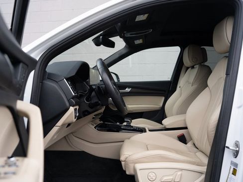 Used 2023 Audi Q5 2.0T Premium Plus w/ Premium Plus Package image 17