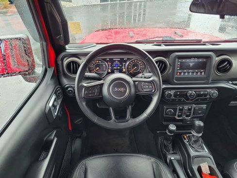 Used 2019 Jeep Wrangler Unlimited Sport S image 27