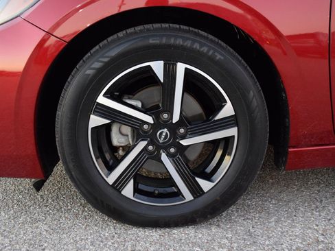 Used 2024 Nissan Sentra SV image 25