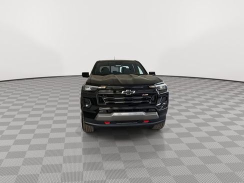 New 2026 Chevrolet Colorado Z71 w/ Technology Package AWD/4WD image 3