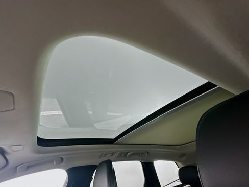 Used 2024 Volvo XC60 B5 Core image 26