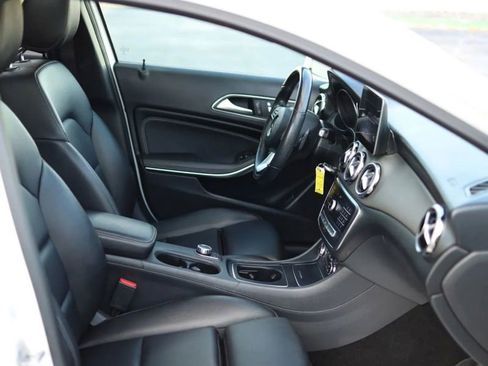 Used 2019 Mercedes-Benz GLA 250 image 52