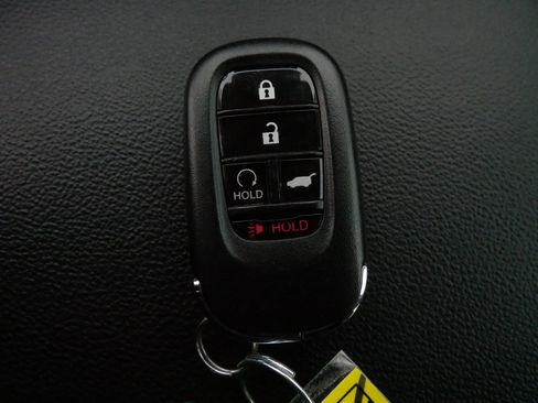 Certified 2025 Honda CR-V EX image 32