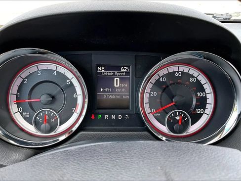 Used 2013 Dodge Grand Caravan Crew w/ Driver Convenience Group FWD image 12
