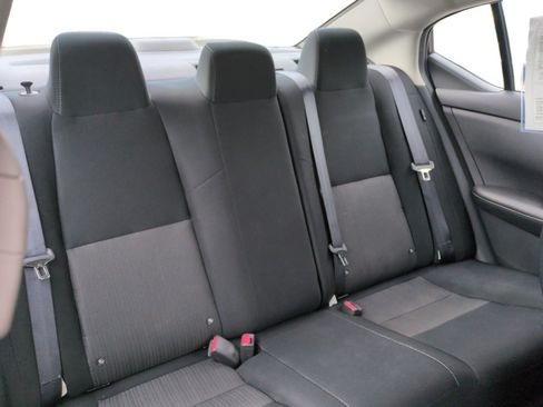 Used 2025 Nissan Sentra SV FWD image 25