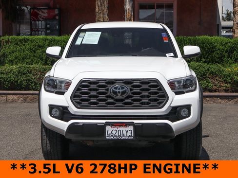 Used 2021 Toyota Tacoma TRD Off-Road w/ Technology Package image 3