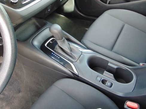 Used 2024 Toyota Corolla LE FWD image 14