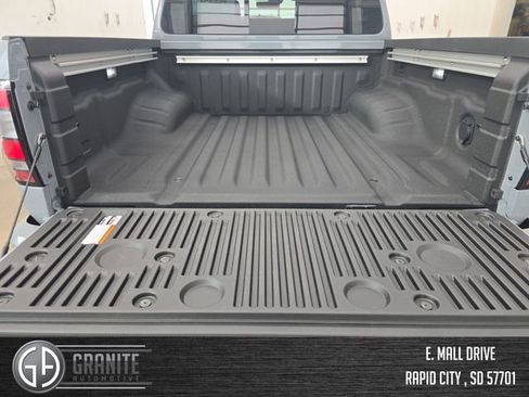New 2026 Nissan Frontier PRO-4X w/ Pro Premium Package AWD/4WD image 23