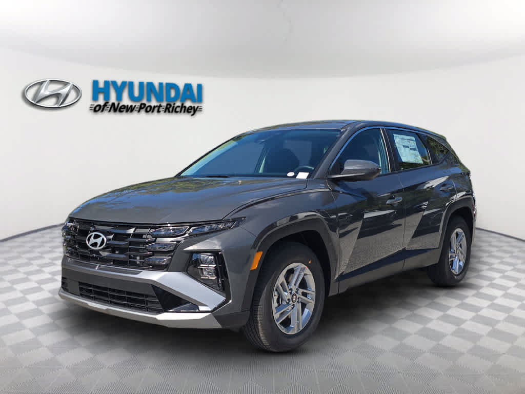 New 2026 Hyundai Tucson SE w/ Tow & Go Package FWD image 1