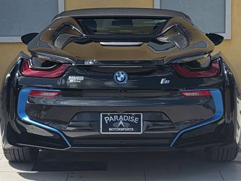 Used 2019 BMW i8 Roadster AWD/4WD image 9