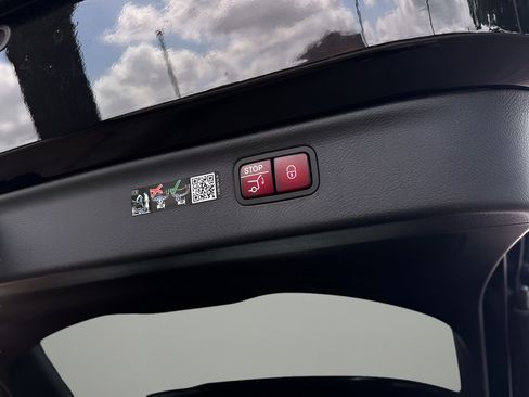 Used 2023 Mercedes-Benz EQS 450+ SUV image 24