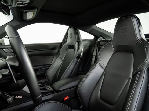 Certified 2024 Porsche 911 Carrera GTS image 5