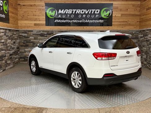 Used 2016 Kia Sorento LX w/ LX Convenience Package AWD/4WD image 7