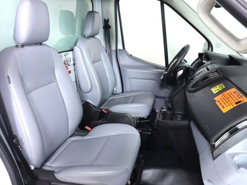 Used 2019 Ford Transit 350 156 DRW RWD image 32