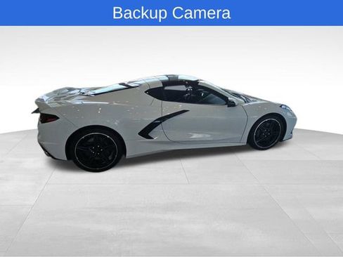 Used 2024 Chevrolet Corvette Stingray Premium Cpe w/ Z51 Performance Package image 8