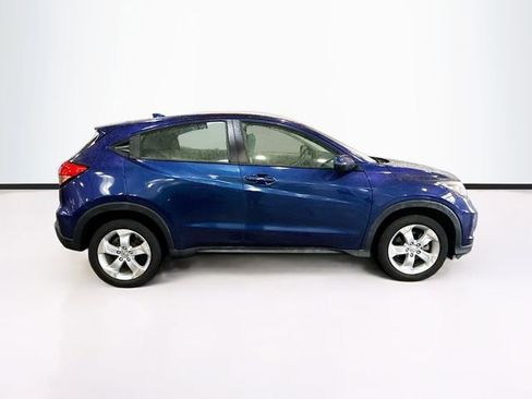 Used 2016 Honda HR-V LX image 5