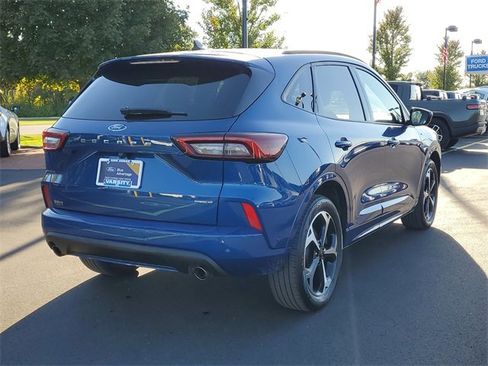 Certified 2023 Ford Escape ST-Line Elite w/ Premium Technology Package image 4