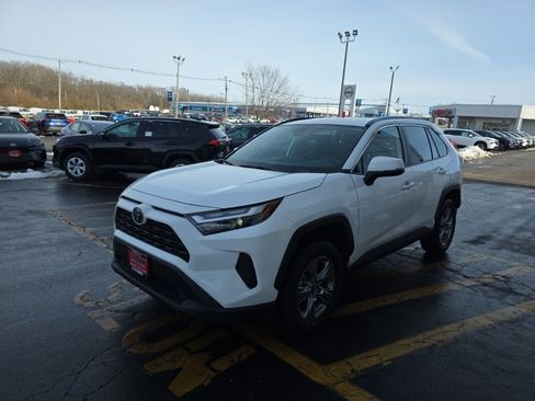 Certified 2025 Toyota RAV4 XLE image 10