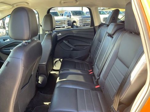 Used 2016 Ford Escape Titanium image 26