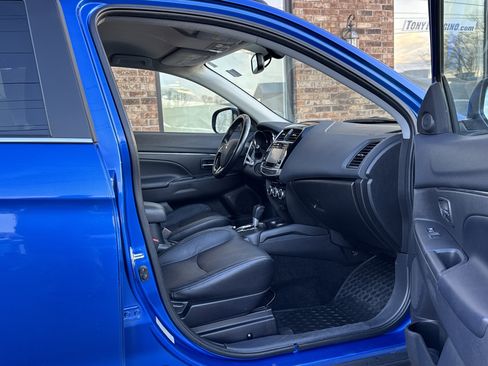 Used 2016 Mitsubishi Outlander Sport SEL image 12