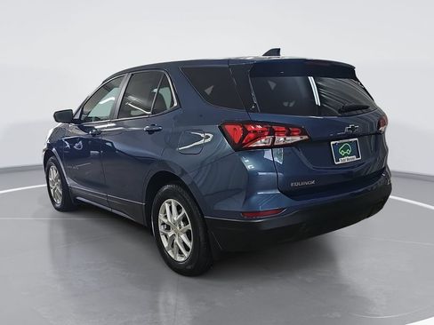 Certified 2024 Chevrolet Equinox LS w/ LS Convenience Package FWD image 6